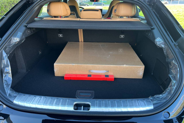 2023 Zeekr 001 с пробегом 20 км