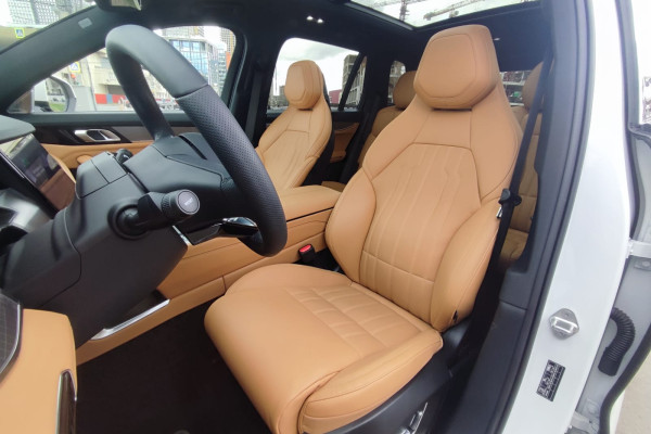 2023 Lynk & Co 09 с пробегом 20 км