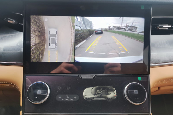 2023 Lynk & Co 09 с пробегом 20 км