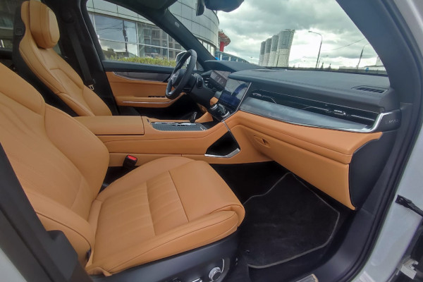 2023 Lynk & Co 09 с пробегом 20 км