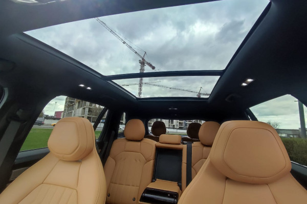 2023 Lynk & Co 09 с пробегом 20 км
