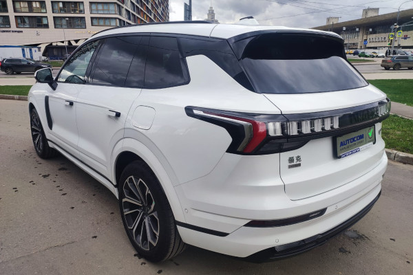 2023 Lynk & Co 09 с пробегом 20 км