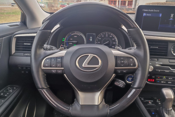 2019 Lexus RX с пробегом 28 500 км