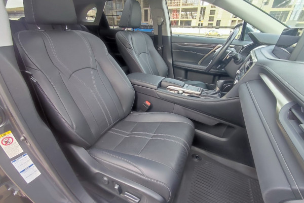 2019 Lexus RX с пробегом 28 500 км