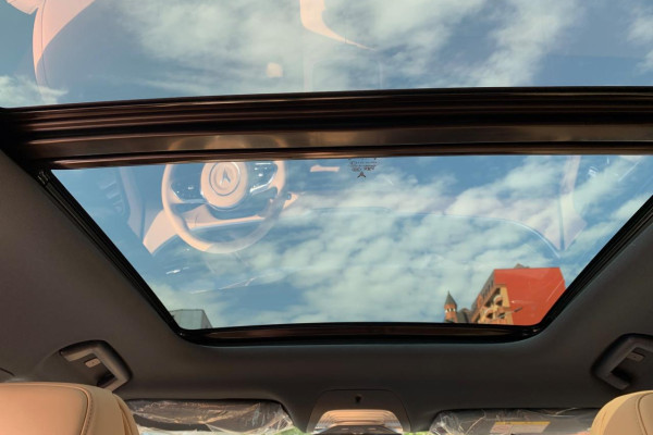 2023 Voyah Free с пробегом 20 км