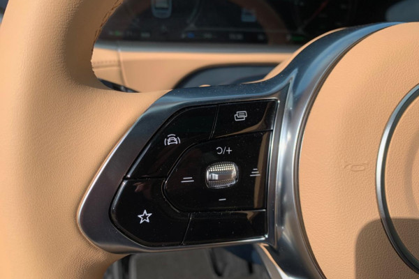 2023 Voyah Free с пробегом 20 км