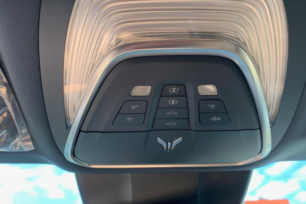 2023 Voyah Free с пробегом 20 км