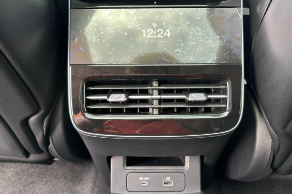 2023 Voyah Free без пробега