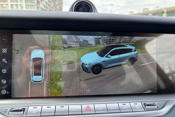 2023 Voyah Free без пробега