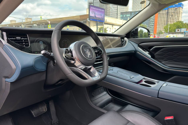 2023 Voyah Free без пробега