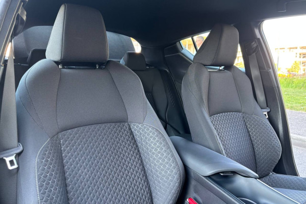 2021 Toyota C-HR с пробегом 44 000 км