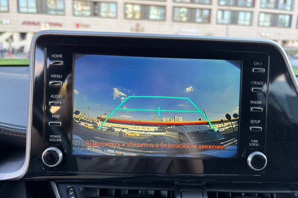 2021 Toyota C-HR с пробегом 44 000 км