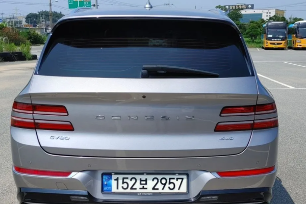2021 Genesis GV80 с пробегом 46 900 км