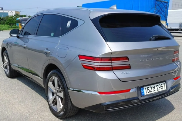 2021 Genesis GV80 с пробегом 46 900 км