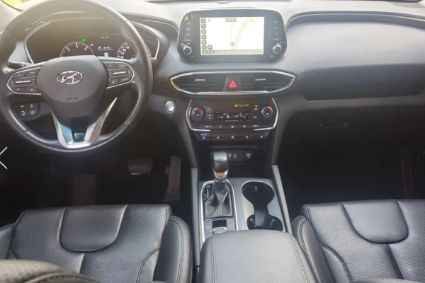 2020 Hyundai Santa Fe с пробегом 68 170 км