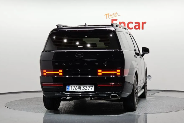 2023 Hyundai Santa Fe с пробегом 6 106 км