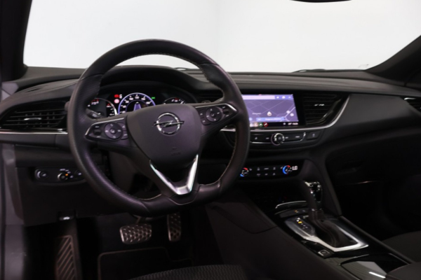 2020 Opel Insignia с пробегом 97 901 км
