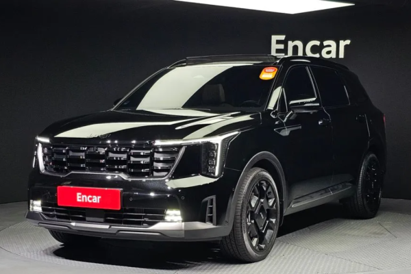 2023 Kia Sorento с пробегом 6 035 км