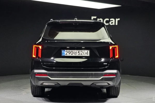 2023 Kia Sorento с пробегом 6 035 км