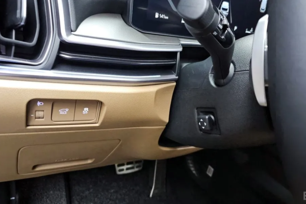 2023 Kia Sorento с пробегом 6 035 км