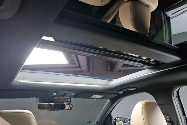 2023 Kia Sorento с пробегом 6 035 км