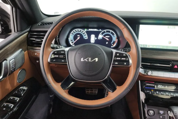 2023 Kia Mohave с пробегом 9 610 км