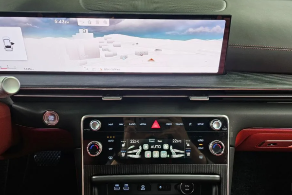 2023 Genesis GV80 Coupe с пробегом 4 136 км