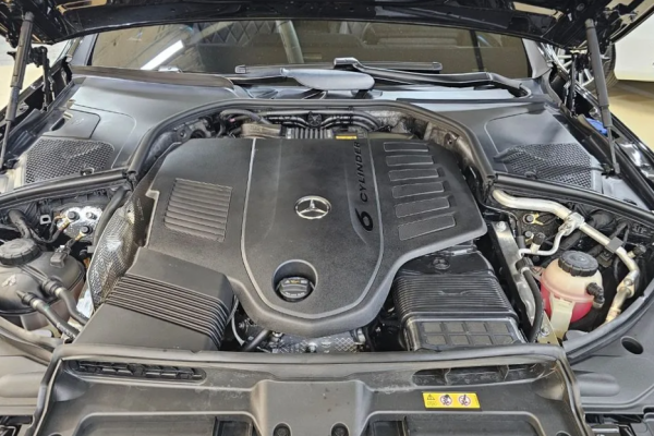 2023 Mercedes-Benz S-Класс с пробегом 10 500 км