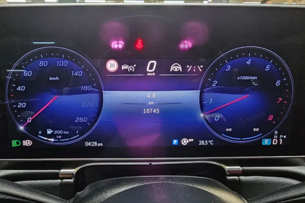 2023 Mercedes-Benz S-Класс с пробегом 10 500 км