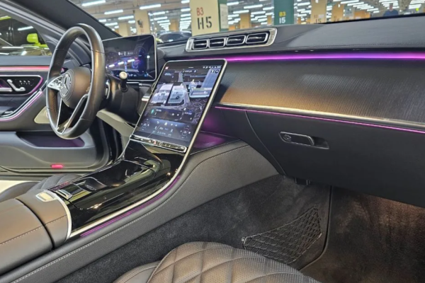 2023 Mercedes-Benz S-Класс с пробегом 10 500 км