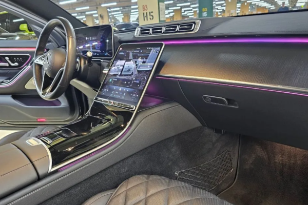 2023 Mercedes-Benz S-Класс с пробегом 10 500 км