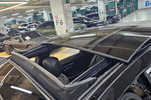 2023 Mercedes-Benz S-Класс с пробегом 10 500 км