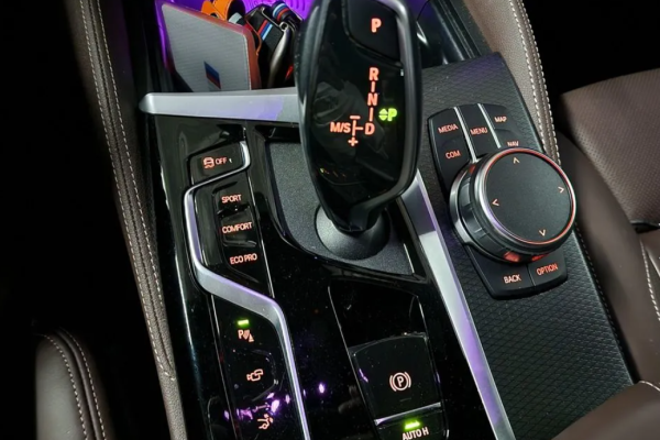 2023 BMW 6 серии с пробегом 10 000 км