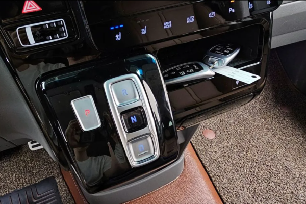 2023 Hyundai Staria с пробегом 22 344 км