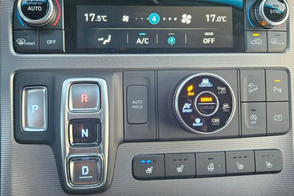 2023 Hyundai Palisade с пробегом 25 727 км