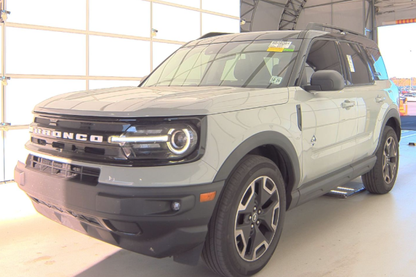2021 Ford Bronco с пробегом 32 097 км