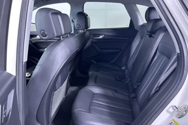 2020 Audi Q5 с пробегом 39 621 км