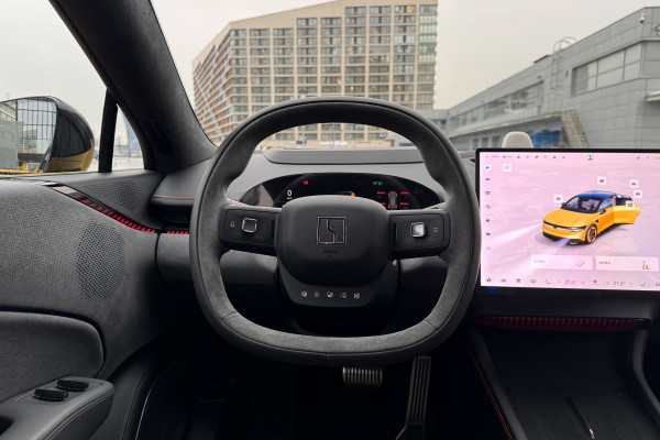 2024 Zeekr 007 с пробегом 25 км