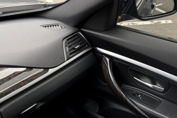 2019 BMW 3 серии с пробегом 124 750 км