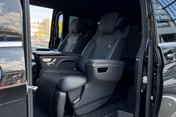 2024 Mercedes-Benz V-Класс с пробегом 10 км