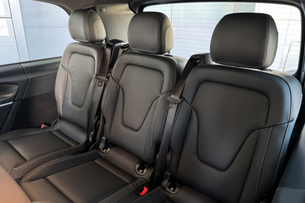 2025 Mercedes-Benz V-Класс с пробегом 20 км