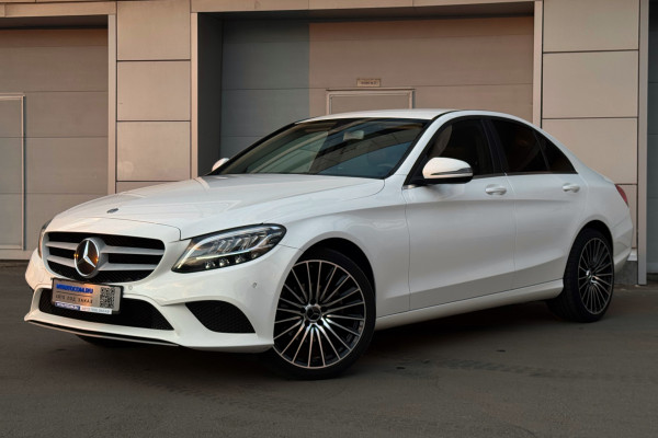 2018 Mercedes-Benz C-Класс с пробегом 113 882 км