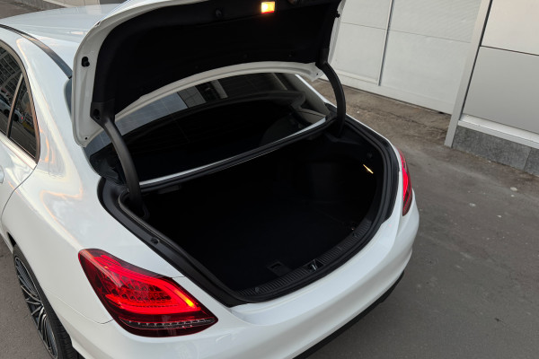 2018 Mercedes-Benz C-Класс с пробегом 113 882 км