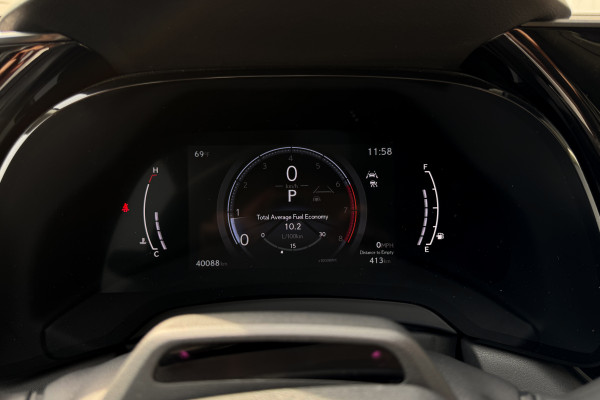 2023 Lexus RX с пробегом 40 088 км