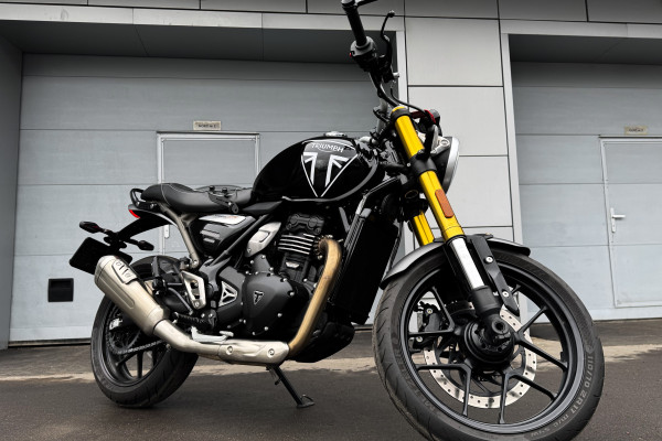 2025 Triumph Speed с пробегом 4 730 км