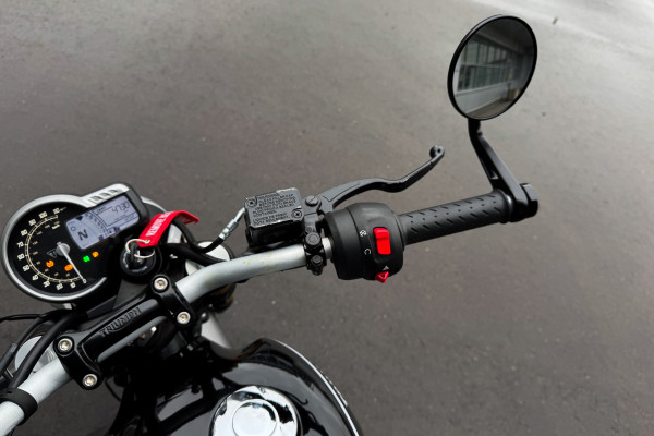 2025 Triumph Speed с пробегом 4 730 км
