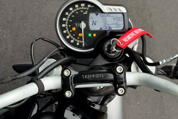 2025 Triumph Speed с пробегом 4 730 км