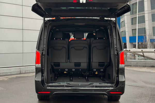 2025 Mercedes-Benz V-Класс с пробегом 25 км