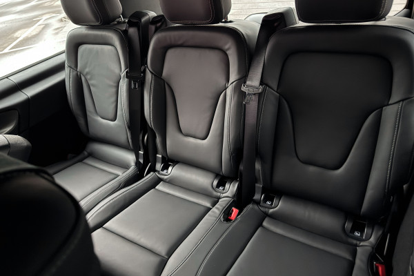 2025 Mercedes-Benz V-Класс с пробегом 25 км