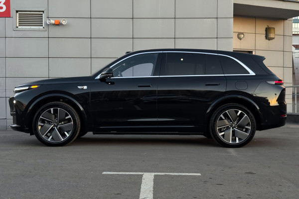 2026 Li Auto (Lixiang) L7 с пробегом 28 км